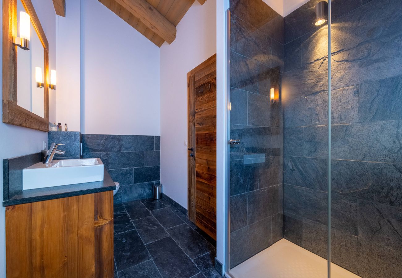 Chalet in Haute-Nendaz - Luxury Alps Chalet YOLO