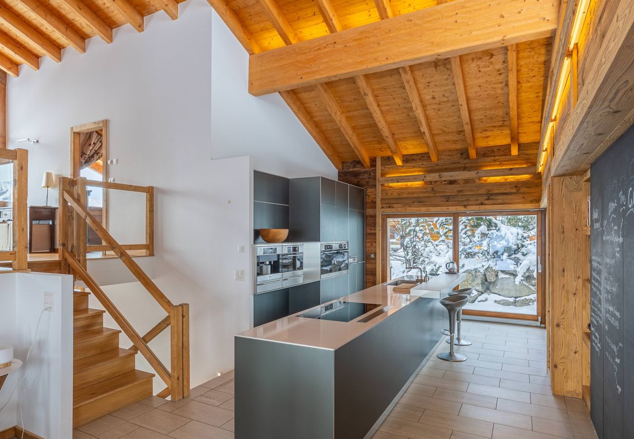 Chalet in Haute-Nendaz - Above the Clouds - spacious chalet with great view