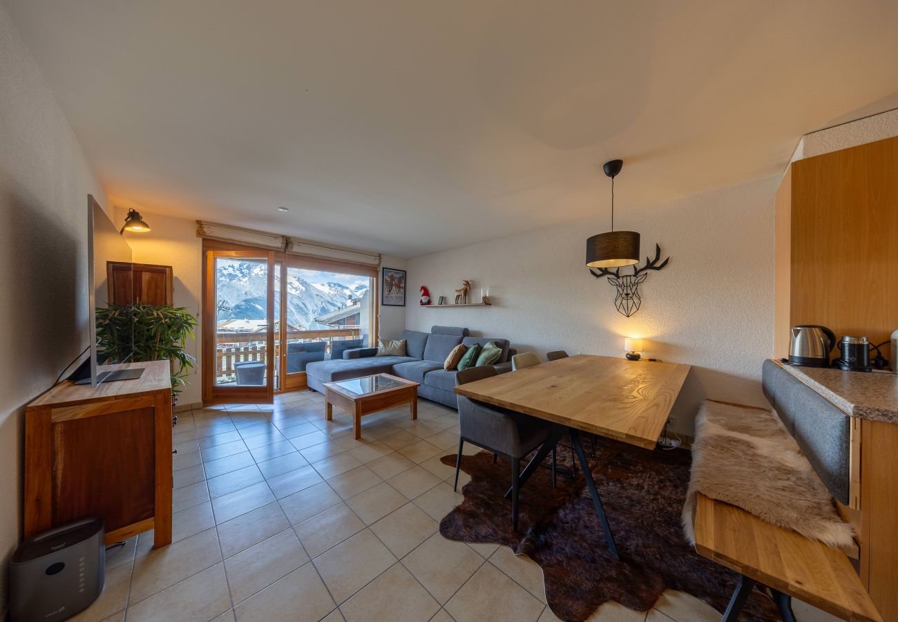 Apartment in Haute-Nendaz - Victoria - real ski-in/ski out, great view