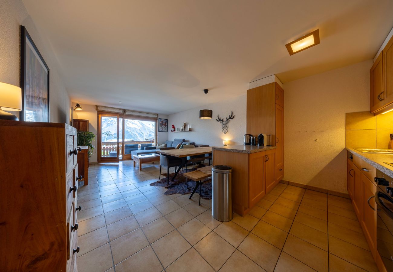 Apartment in Haute-Nendaz - Victoria - real ski-in/ski out, great view